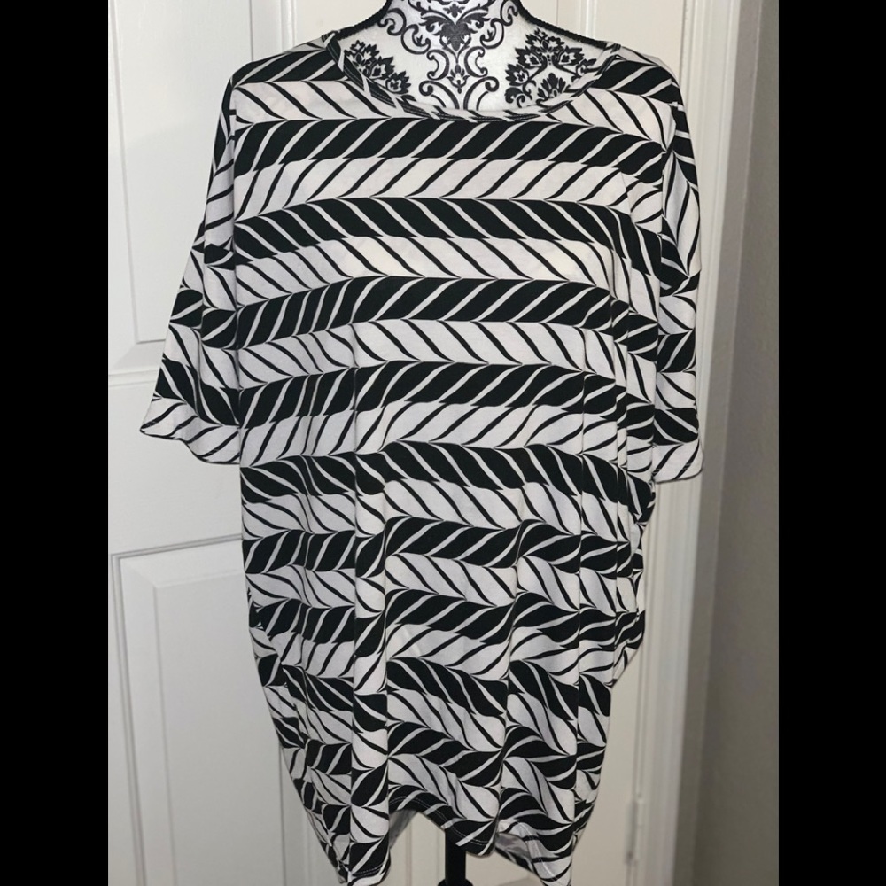 LuLaRoe Irma